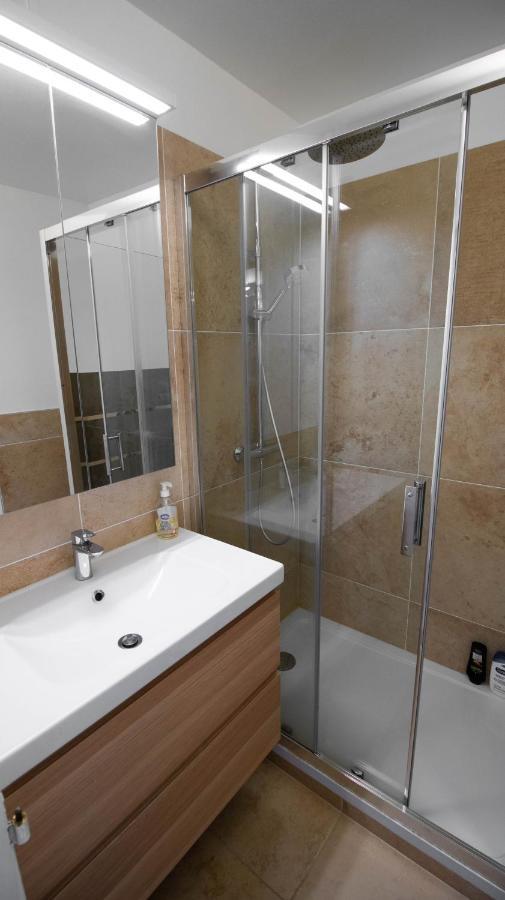 Spacieux Avec Balcons, 4 Chambres, Espace & Confort, Centre Gare * Rennes